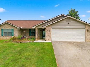 2953 Oak Top Ct, Kodak, TN 37764