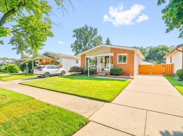 4469 Polk St, Dearborn Heights, MI 48125