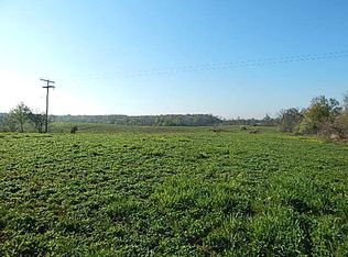 8833 W Territorial Rd, Camden, MI 49232