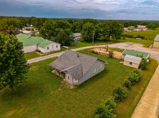 217 N Colcord Ave, Colcord, OK 74338