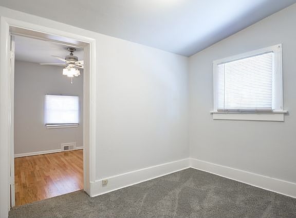 4th image of 4320 N Clay St
