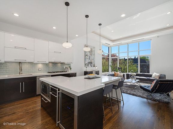 2nd image of 2109 N Campbell Ave #2S
