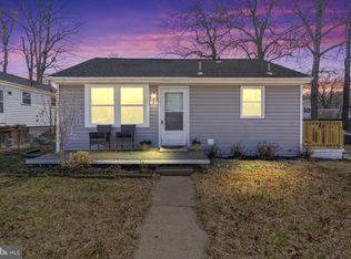 1923 Ridgeville Rd, Edgewater, MD 21037