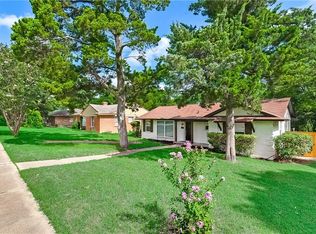 741 Oak Park Dr, Dallas, TX 75232