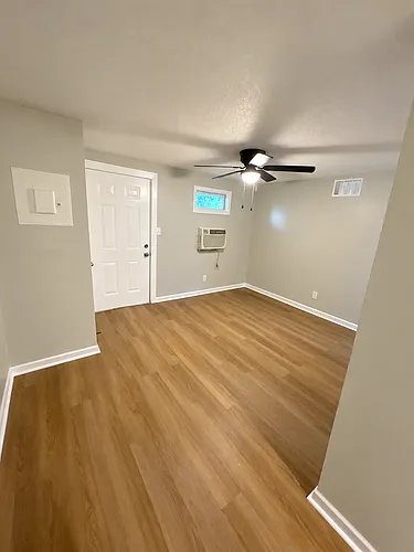 Floor plan 1222 N Mathewson