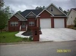 215 Sweet Gum Ln, Oak Ridge, TN 37830