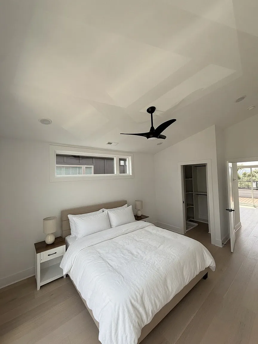 2 bed, 1819 sqft, $3,100 — Photo 4