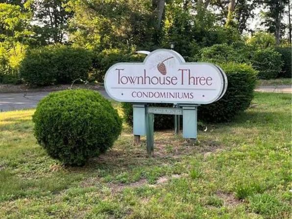 85 Old Town Rd Unit 22