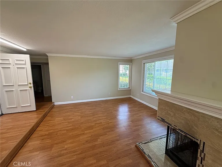 14 Woodleaf — Photo 3