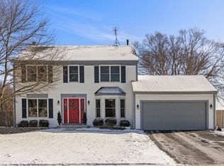 1402 Cherry Dr, Batavia, IL 60510