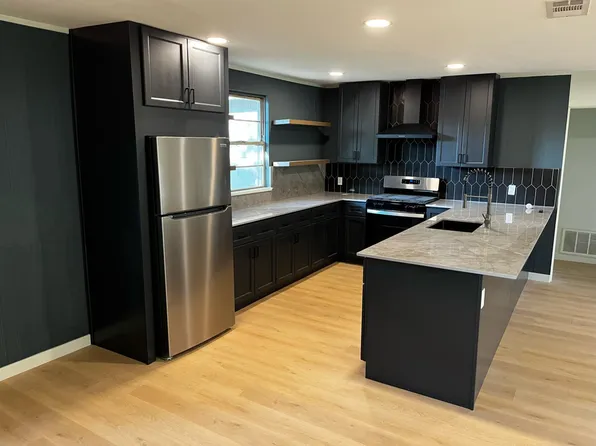724 E Barbara St, Tyler, TX 75701