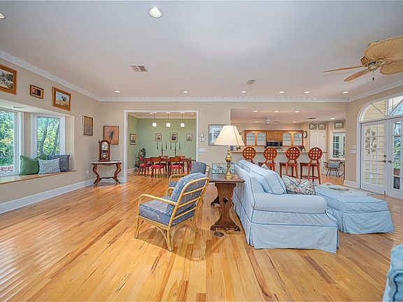 5th image of 5139 Willow Leaf Dr