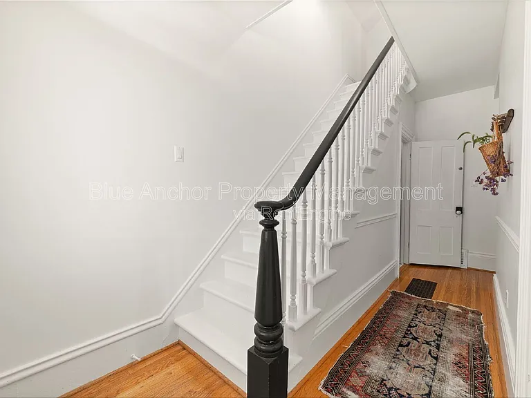 15 Jane St — Photo 42