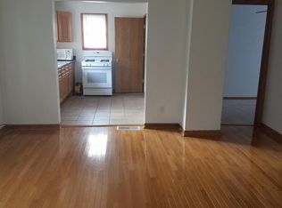 211 S Park Rd, Joliet, IL 60433