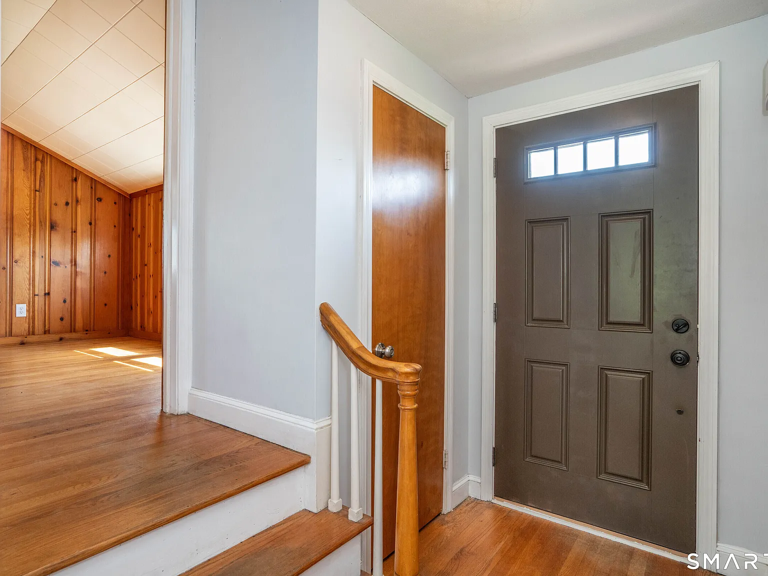 3 bed, 1.0 bath, 1392 sqft, $3,500 — Photo 3