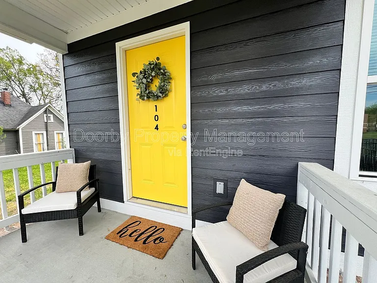 2106 Duncan Ave #104 — Photo 2