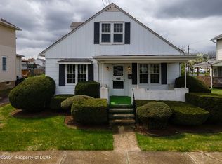 99 5th St, Wyoming, PA 18644