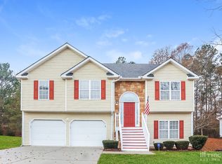 6408 Harvester Cir, Douglasville, GA 30134