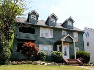 2447 Lee Rd #3, Cleveland Heights, OH 44118