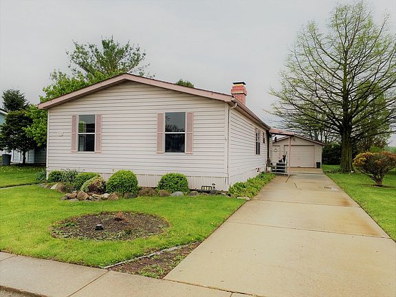 2nd image of 918 Southmoor Dr