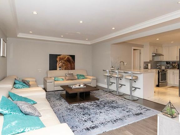 4th image of 4092 Marine Ave #4092