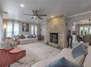 39 Kingston Rd, Trumbull, CT 06611