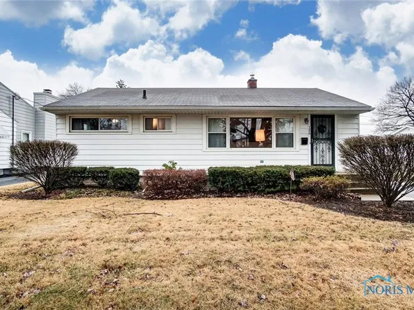 1370 June Dr, Maumee, OH 43537