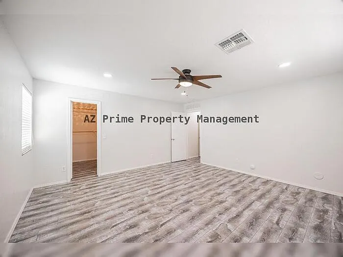 2913 W Fremont Rd — Photo 31