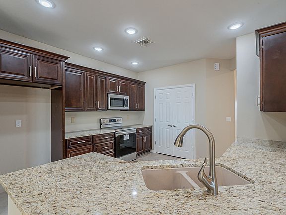 2nd image of 261 W Paseo Del Chino