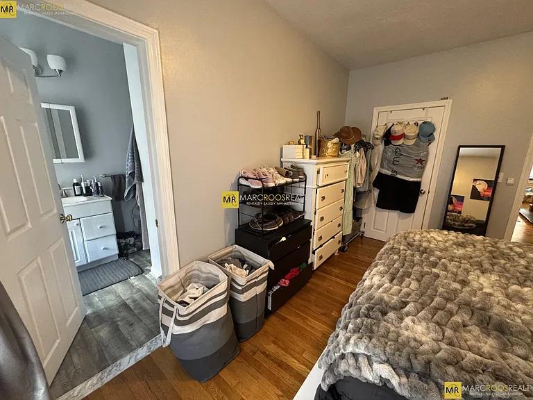 233 Northampton St — Photo 8