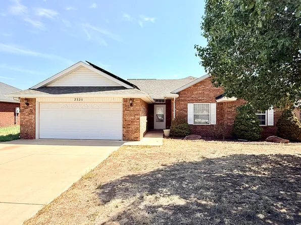 2325 Jadyn Ln, Clovis, NM 88101