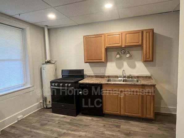 107-109 E Main St #8