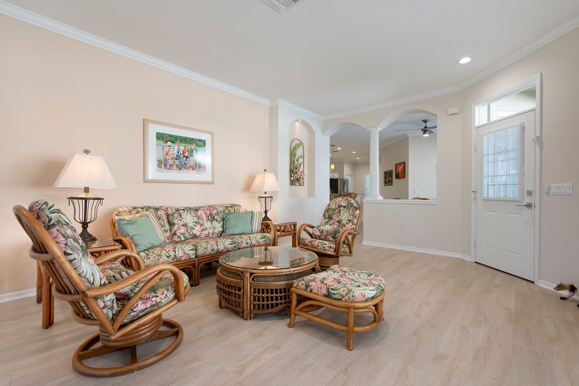 next background image