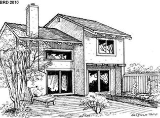 744 Country Club Dr, Moraga, CA 94556