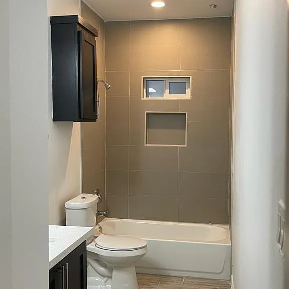 6807 N 59th St #1 — Photo 38