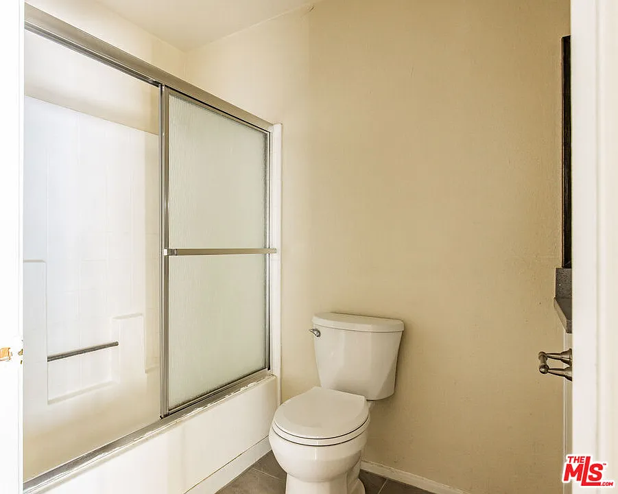1 bed, 1.0 bath, 650 sqft, $1,800 — Photo 4