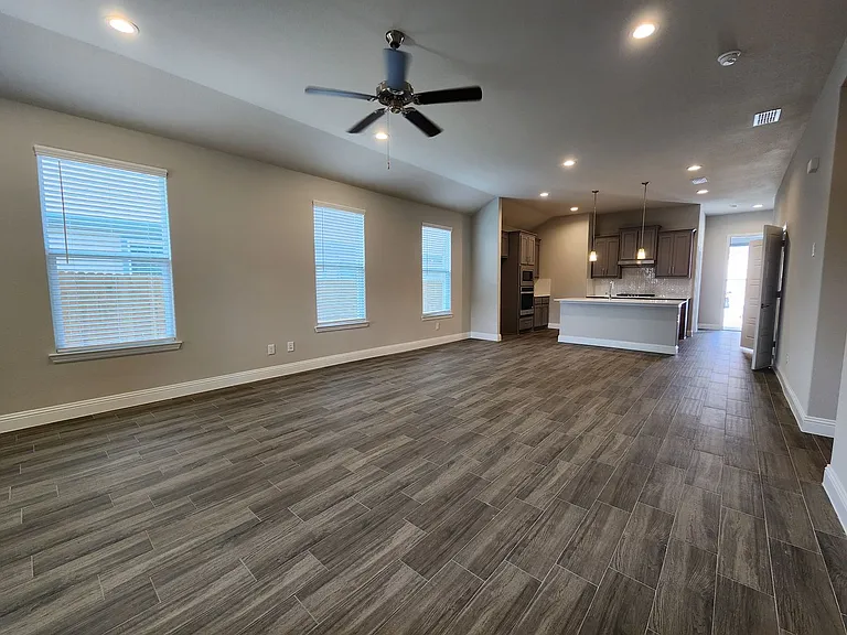 2309 Ruff Rd — Photo 14