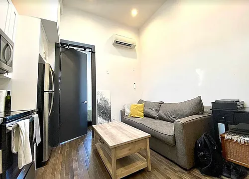 214 Knickerbocker Ave #3A Photo 1