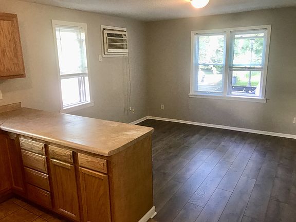 5th image of 551 Jenks Ave #2