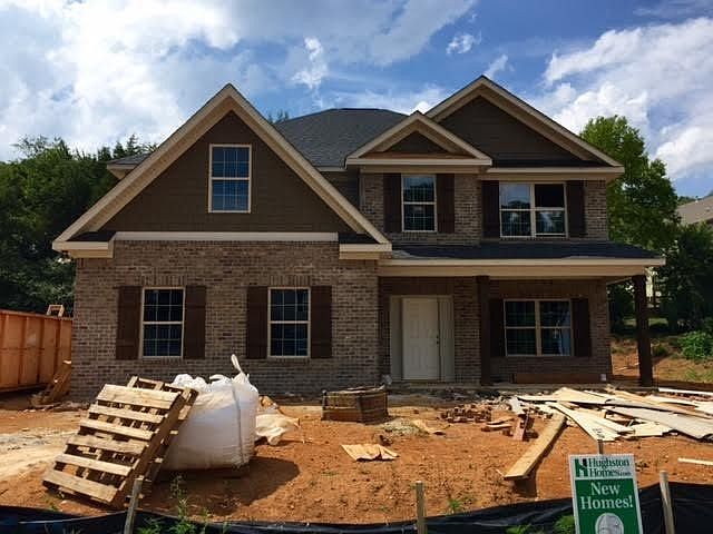 2nd image of 63 W Glenbrook Dr
