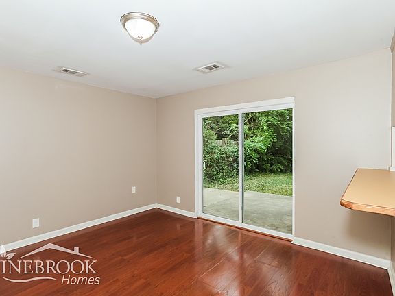 5th image of 8578 Sunlight Dr