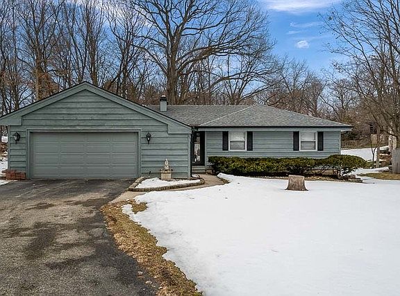 3rd image of 4510 Lanewood Cir