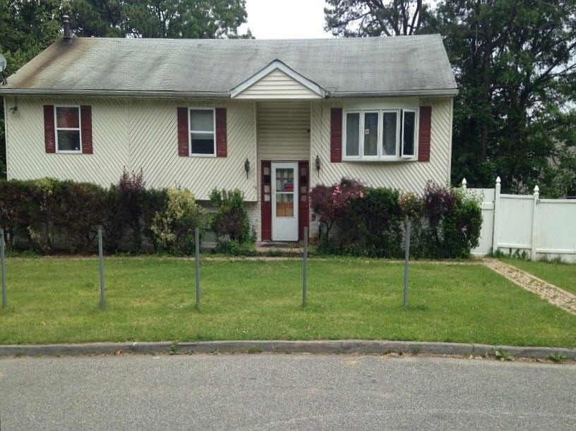 1st image of 141 N 25th St