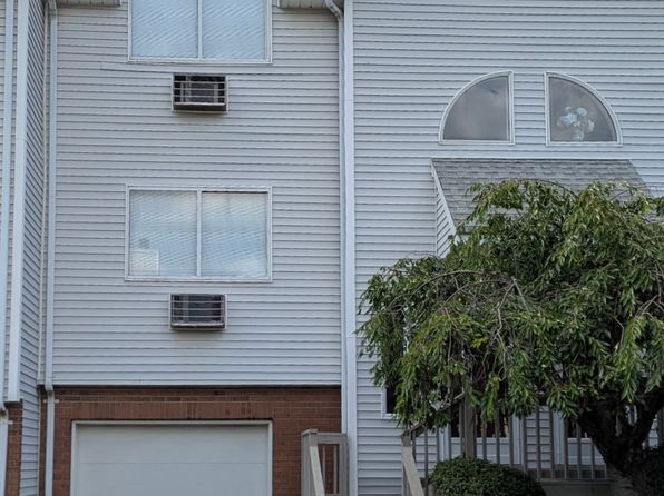 925 Oronoke Rd UNIT 19E