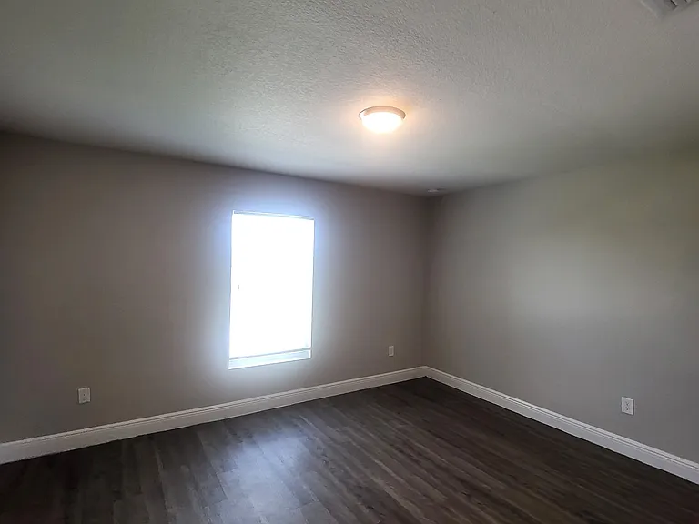 8309 Lena Ct — Photo 15