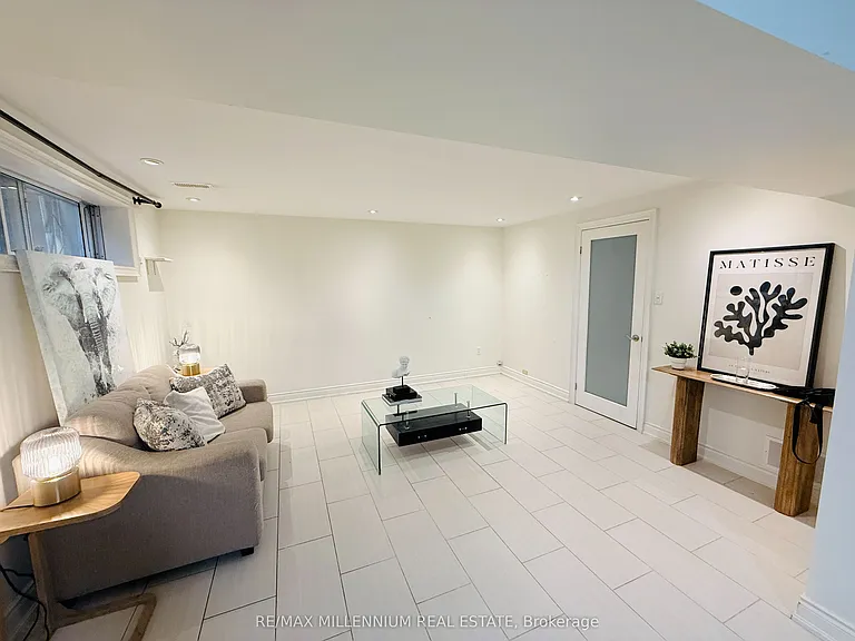 23 Monclova Rd #BASEMENT — Photo 5