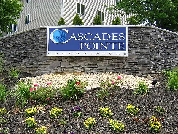 2 bed, 1032 sqft, $1,500 — Photo 4