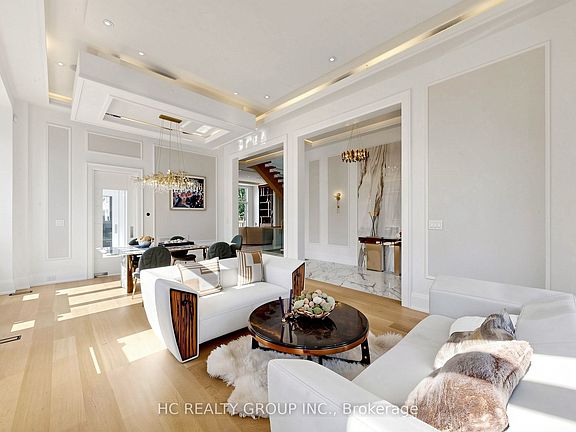 3rd image of 7 Knollview Cres