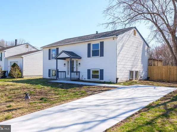 150 Fairway Rd, Newark, DE 19711