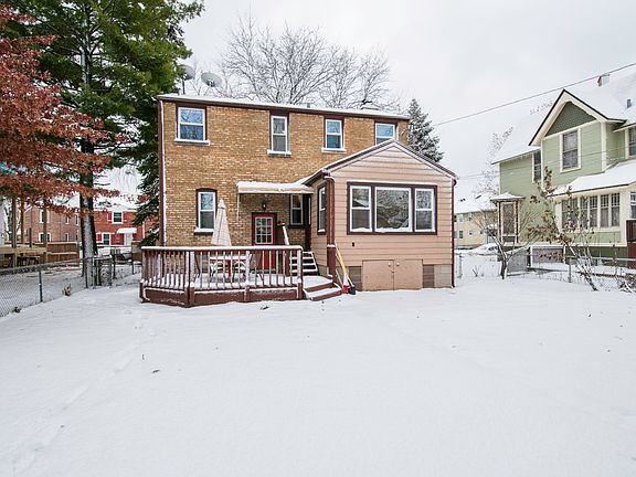 3rd image of 9118 Grant Ave